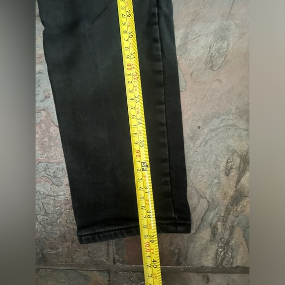 Old Navy - Rockstar Super Skinny built in warmth black jeans - Picture 6 of 6